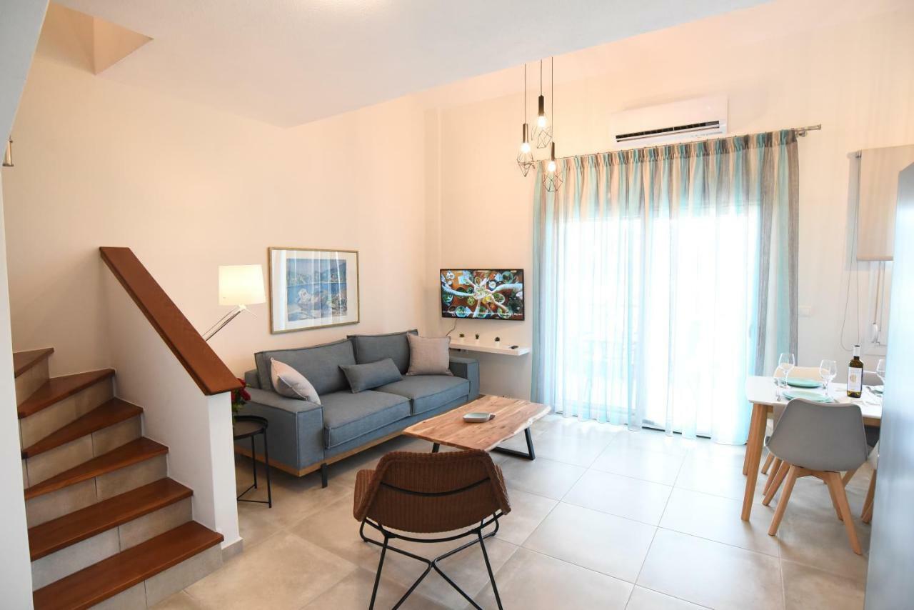 Melia Luxury Suite With Pool Nea Iraklitsa Exterior photo